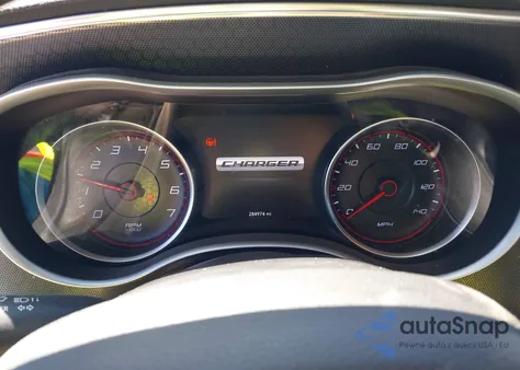 2015 Dodge Charger Sxt from USA, damaged, VIN 2C3CDXHG0FH824648